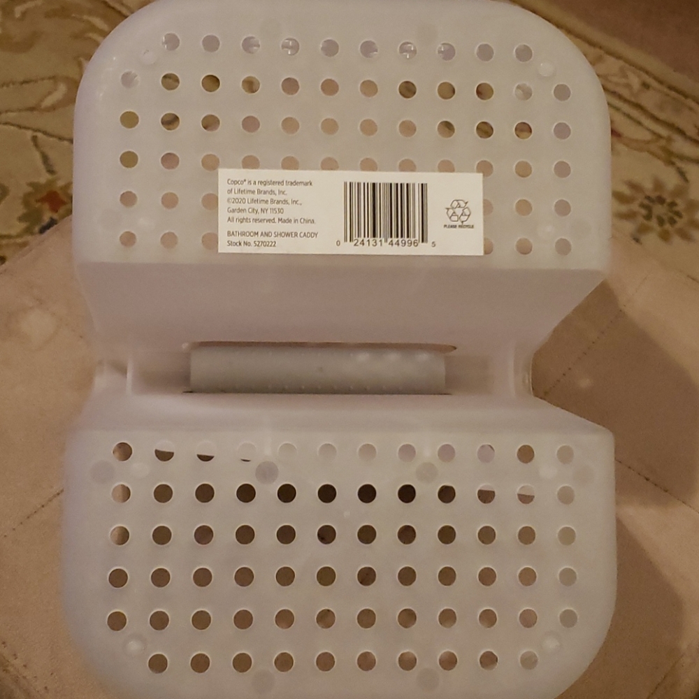 BATHROOM ACCESSORIES - Picture 7 of 13